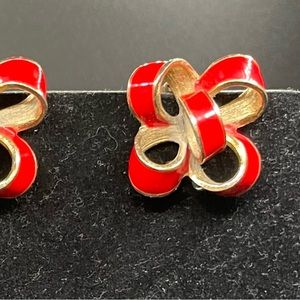 Rare Donald Stannard Earrings